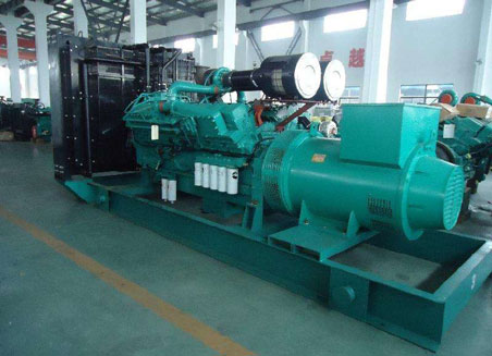 湖州800kw康明斯柴油发电机组图片 湖州800kw康明斯柴油发电机组图片
